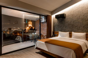 Ivy Hotel